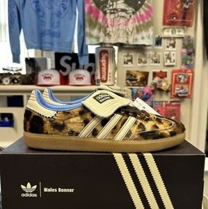 Meet your Posher, Bblyte